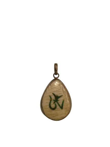 Om Symbol Naga Shell Pendant - Image 2