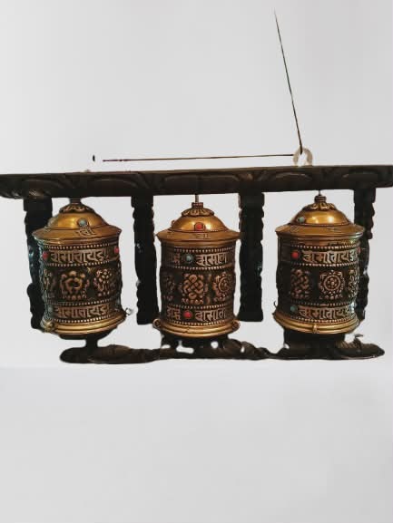 Prayer wheel